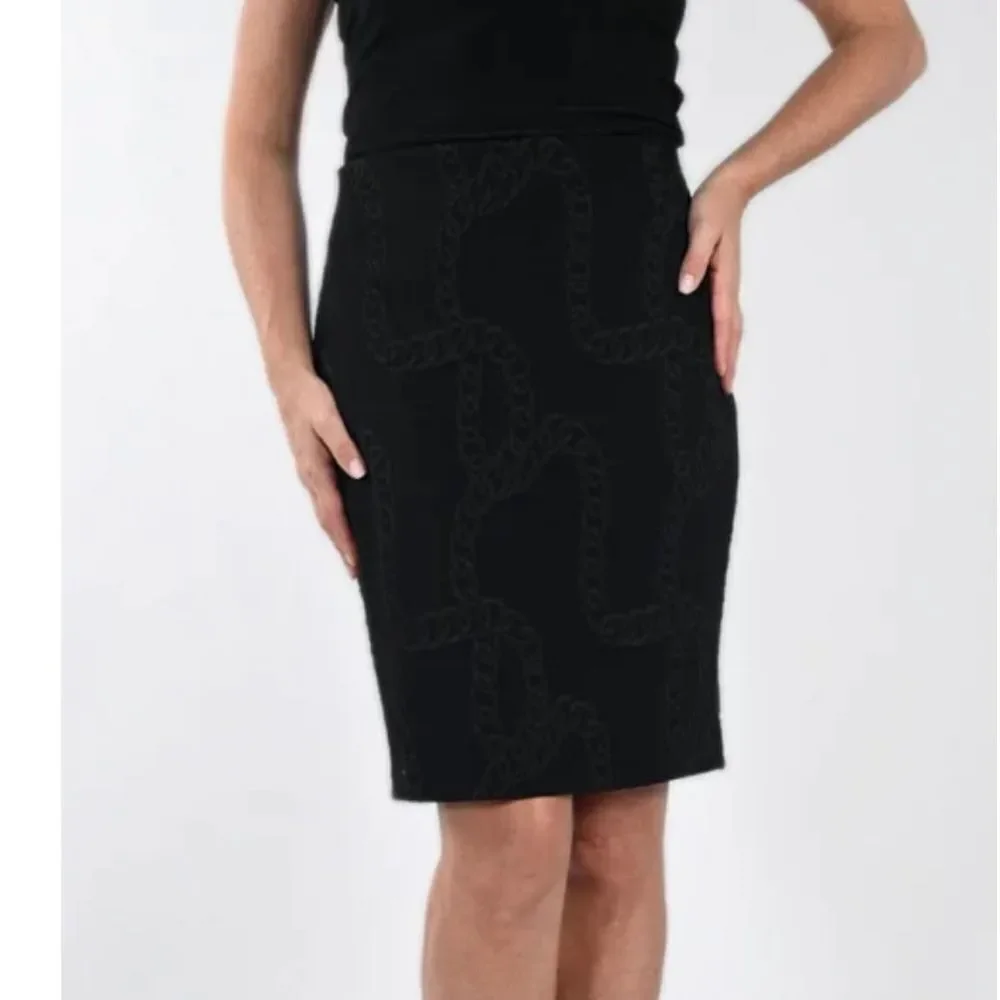 FRANK LYMAN BLACK KNIT SKIRT SZ 18 NWT IN PACKAGING‎